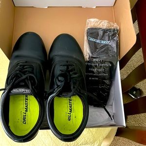 Drillmasters marching band shoes (M11/W13)